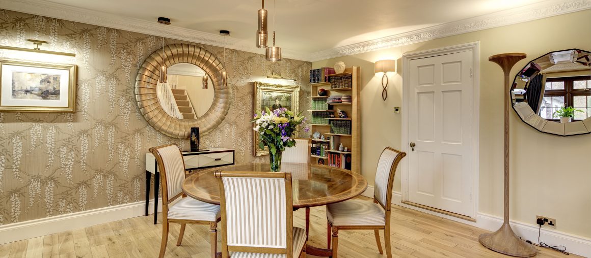 Lighting for Restaurant and Residential Dining