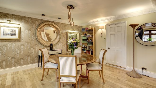 Lighting for Restaurant and Residential Dining